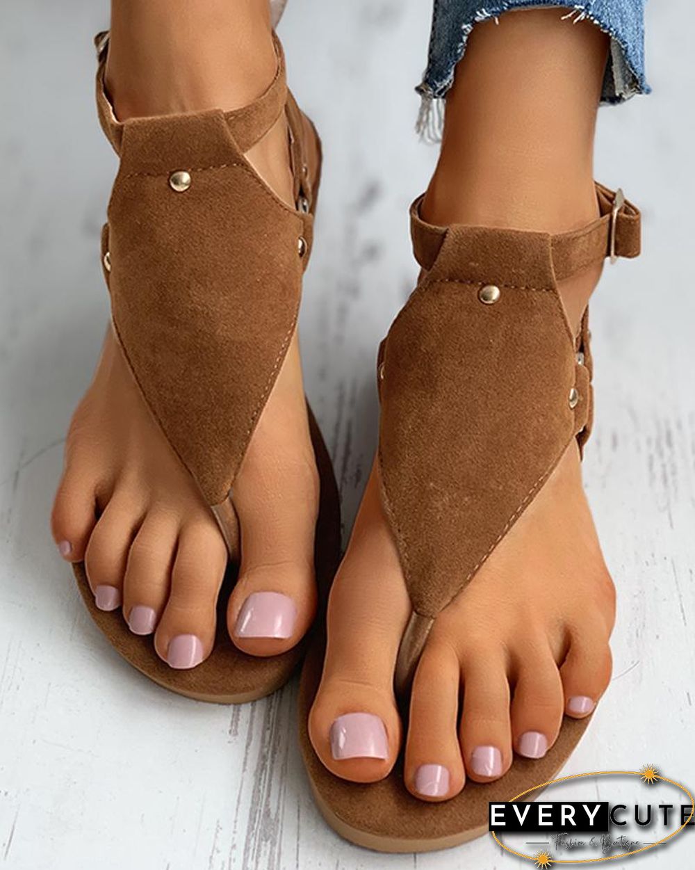 Toe Post Rivet Buttoned Slingback Sandals