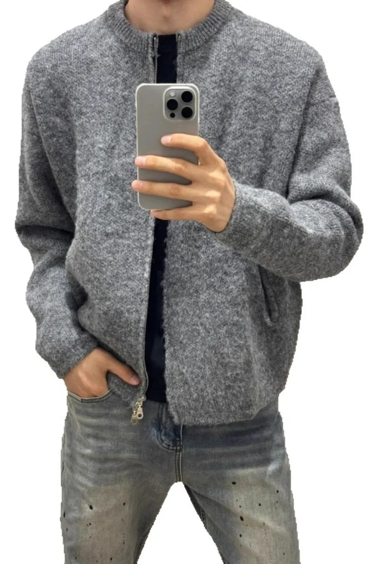 Men's Knit Sweater with Front Pockets