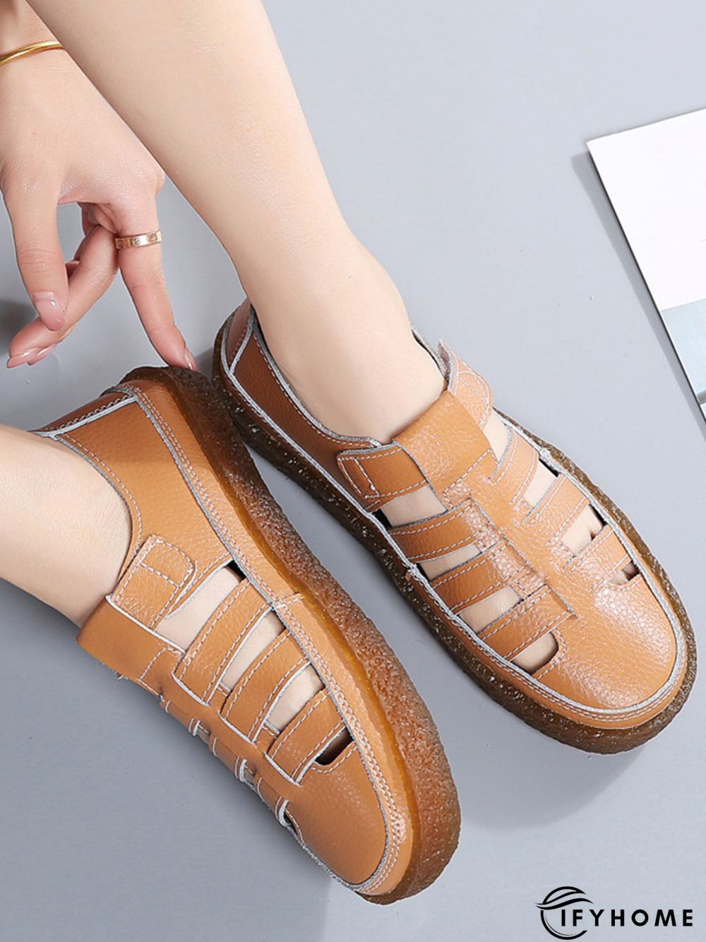 Lightweight Hollow Breathable Retro Soft Soled Shoes | IFYHOME