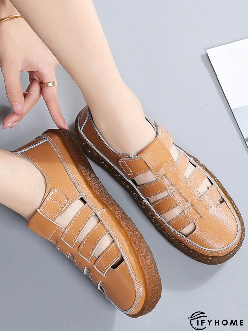 Lightweight Hollow Breathable Retro Soft Soled Shoes | IFYHOME