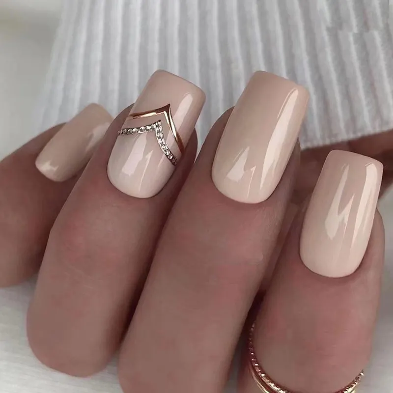 Churchf Churchf Color Contracted European Square Wear A Gold Triangle Diamond Nail Fake Nail Finished Piece