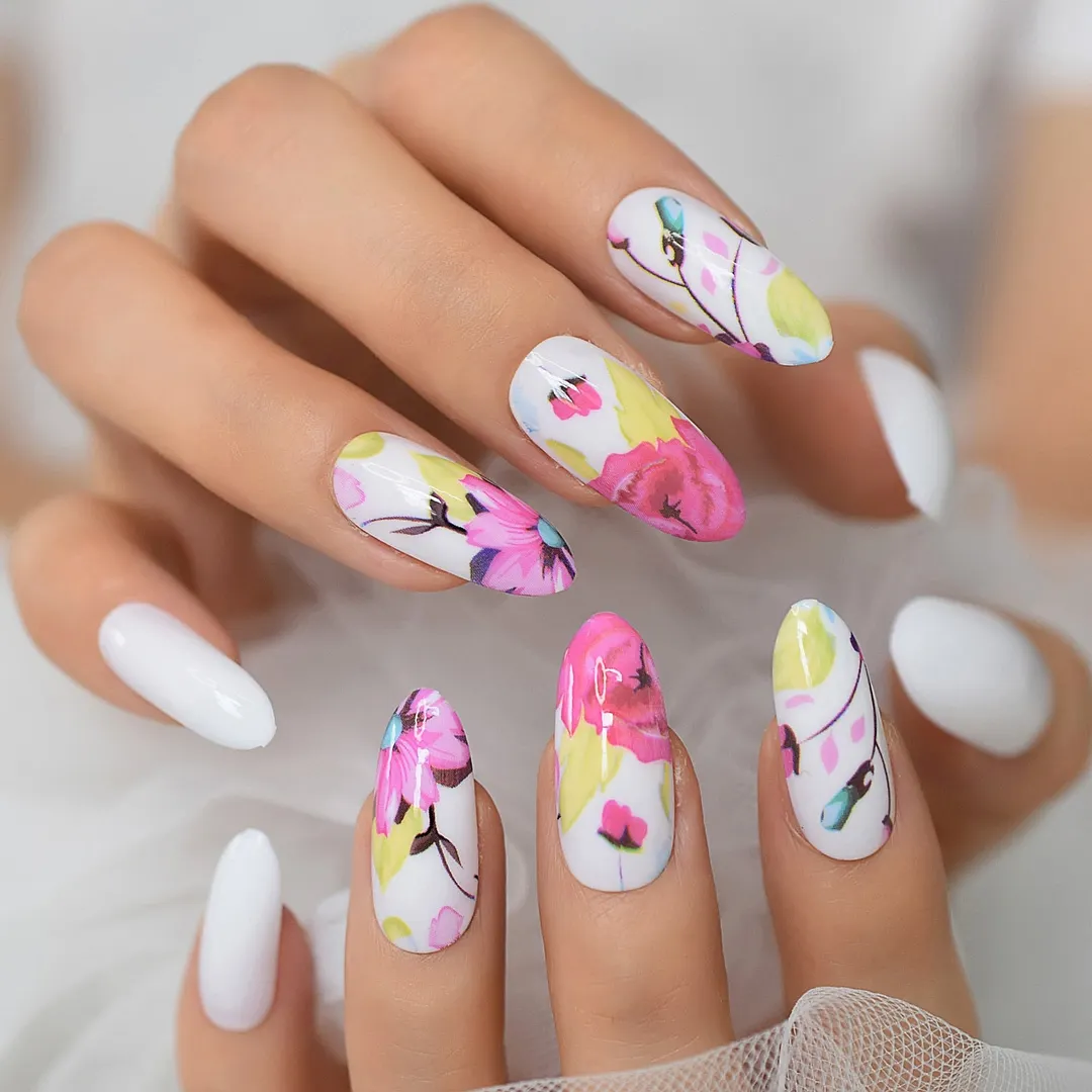 Long Almond White Flower Pattern Mixed Gel Tips Decoration Nails False Hand Dummy Stick On Nails Full Cover Nails-Nail Inspo