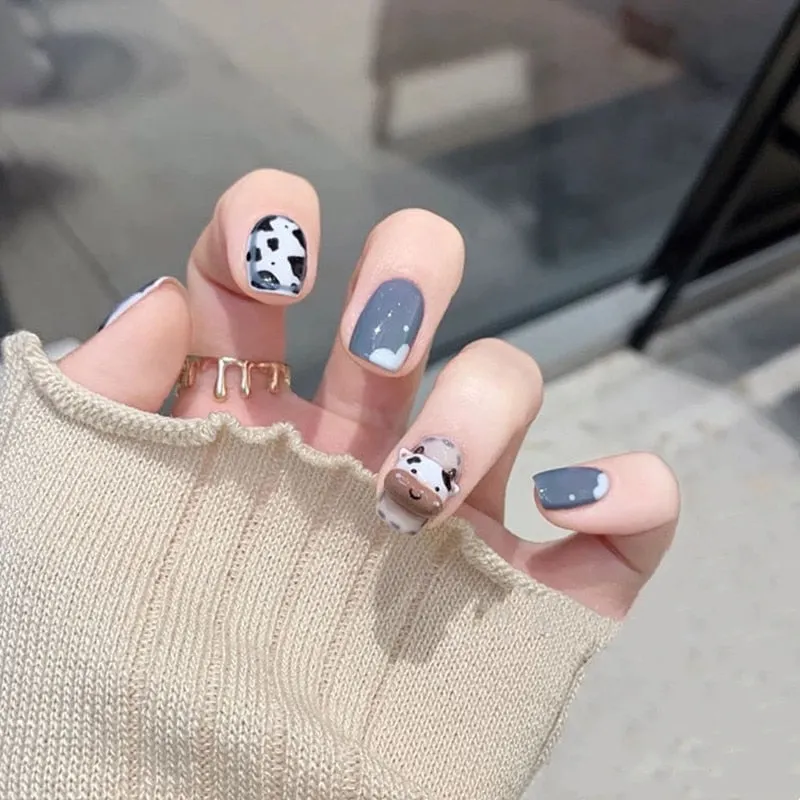 24Pcs false nails with designs cow and Blue Color cut design Fake Nail Shiny Gold Foil  artificial nails with glue for girls-Nail Inspo