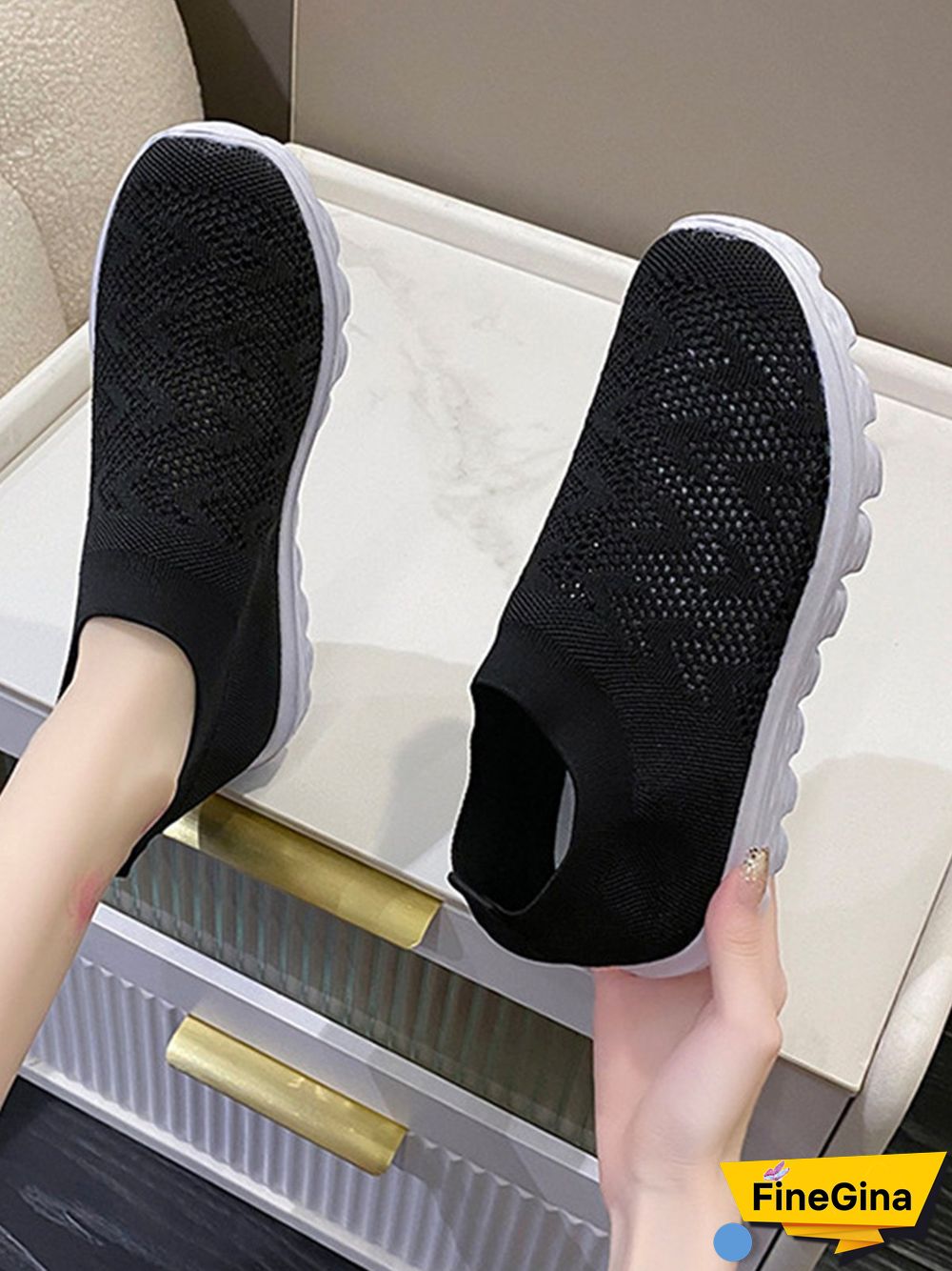 Geometric Lightweight Soft Sole Non-Slip Flyknit Sneakers