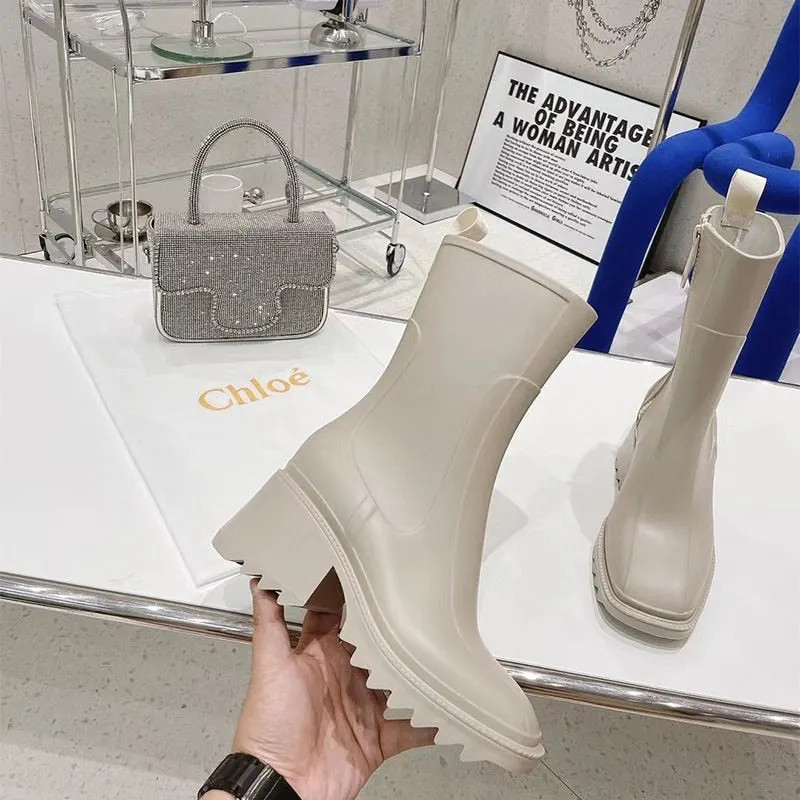 2021 New Square Toe Rain Boots for Women Chunky Heel Thick Sole Ankle Boots Designer Chelsea Boots Ladies Rubber Boot Rain Shoes