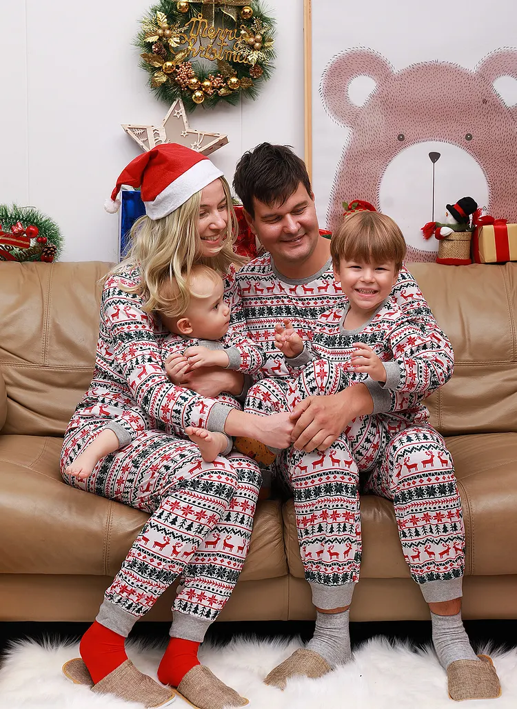 Yoloball - Christmas Deer Snowflake Print Pajamas