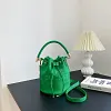 MARC JACOBS  SK&Oacute;RZANA TORBA NA WIADRO