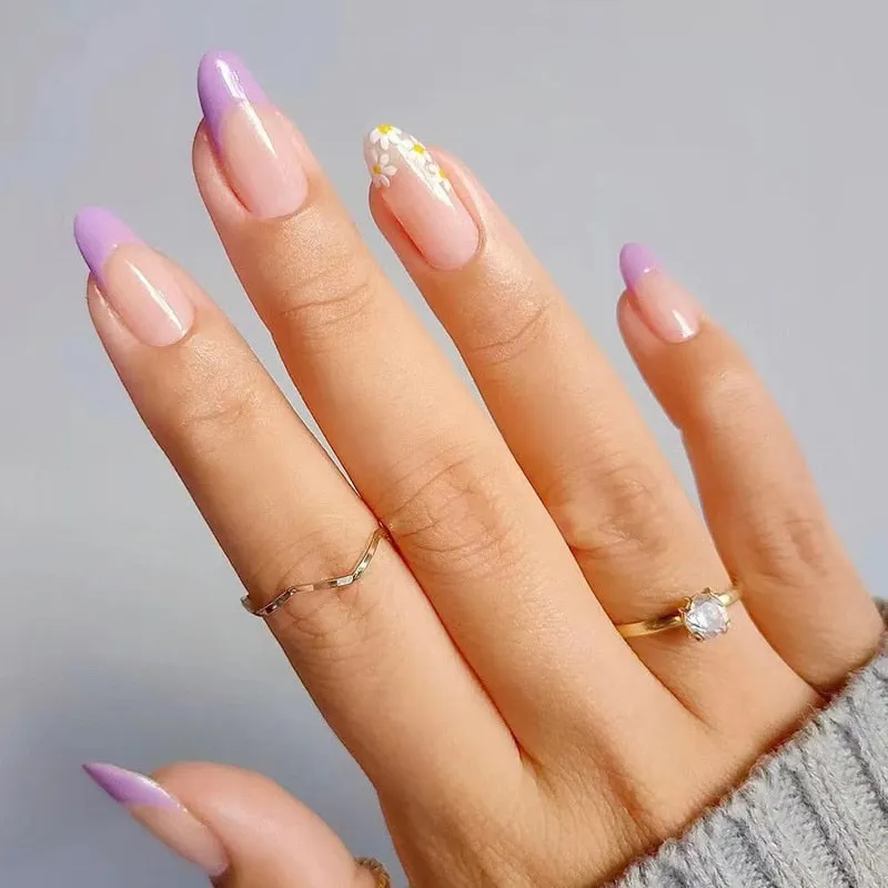 24Pcs Coffee Color With Grids Heart Designs False Nail Full Cover Fake Nails with Glue Detachable Wearable Manicure Nail Tips-Nail Inspo