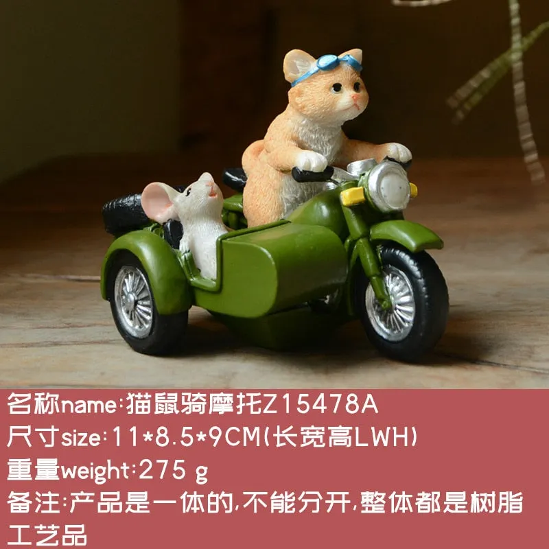 Everyday Collection Kawaii Cat Figurine  Animal Ornament Love Gift Car Decoration Miniature Fairy Garden Tabletop Decoration