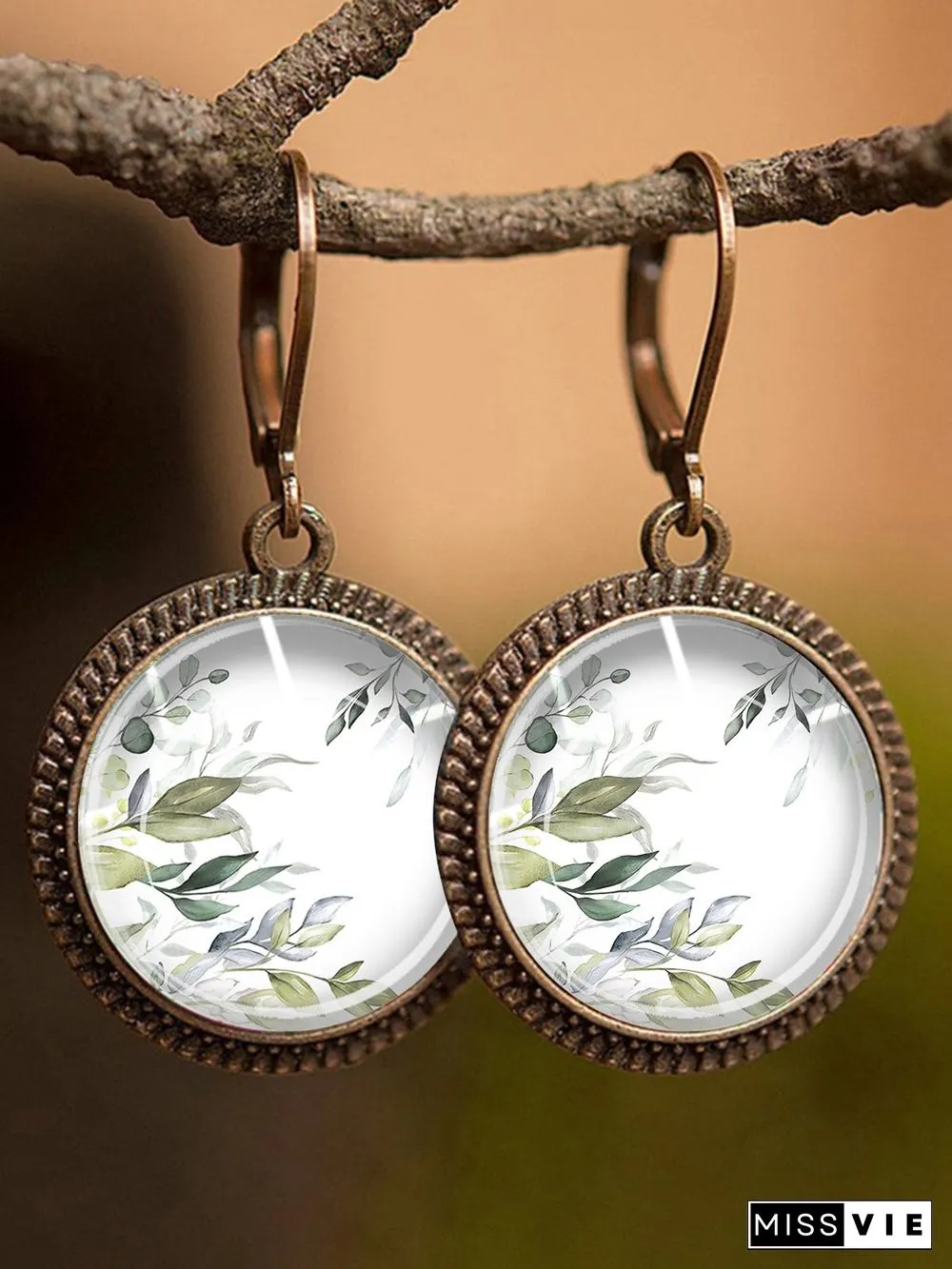 Leisure Holiday Leaf Transparent Gemstone Earrings T-Shirt/Tee Matching