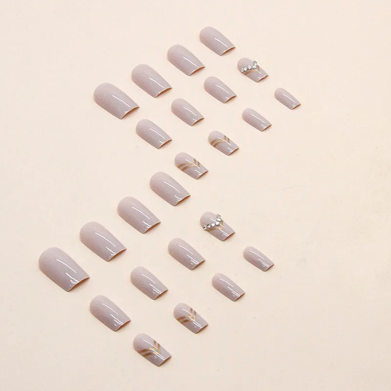 Churchf Churchf Color Contracted European Square Wear A Gold Triangle Diamond Nail Fake Nail Finished Piece