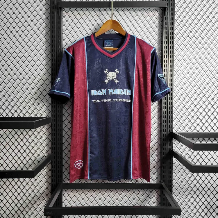 West Ham United x Iron Ladies (2011/12 Retro Away Jersey)