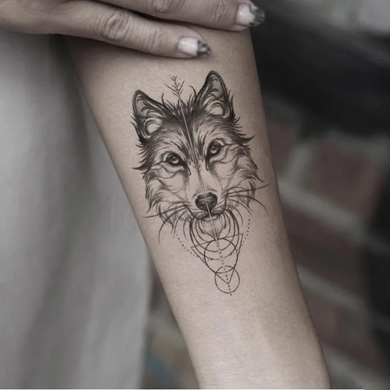 Water Transfer Tattoo Sexy Running Horse Anime Tattoo Body Art Waterproof Temporary Fake Flash Tattoo for Man Woman 10.5*6cm