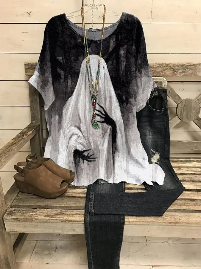 Women's Vintage Ghost Art Print T-Shirt