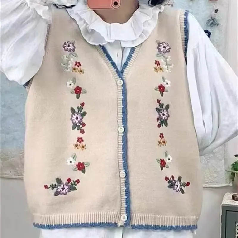 Churchf Churchf 2024 New Age Reduction Fold Wear Sleeveless Vest Top Korean V-Neck Embroidered Flower Knit Vest Women