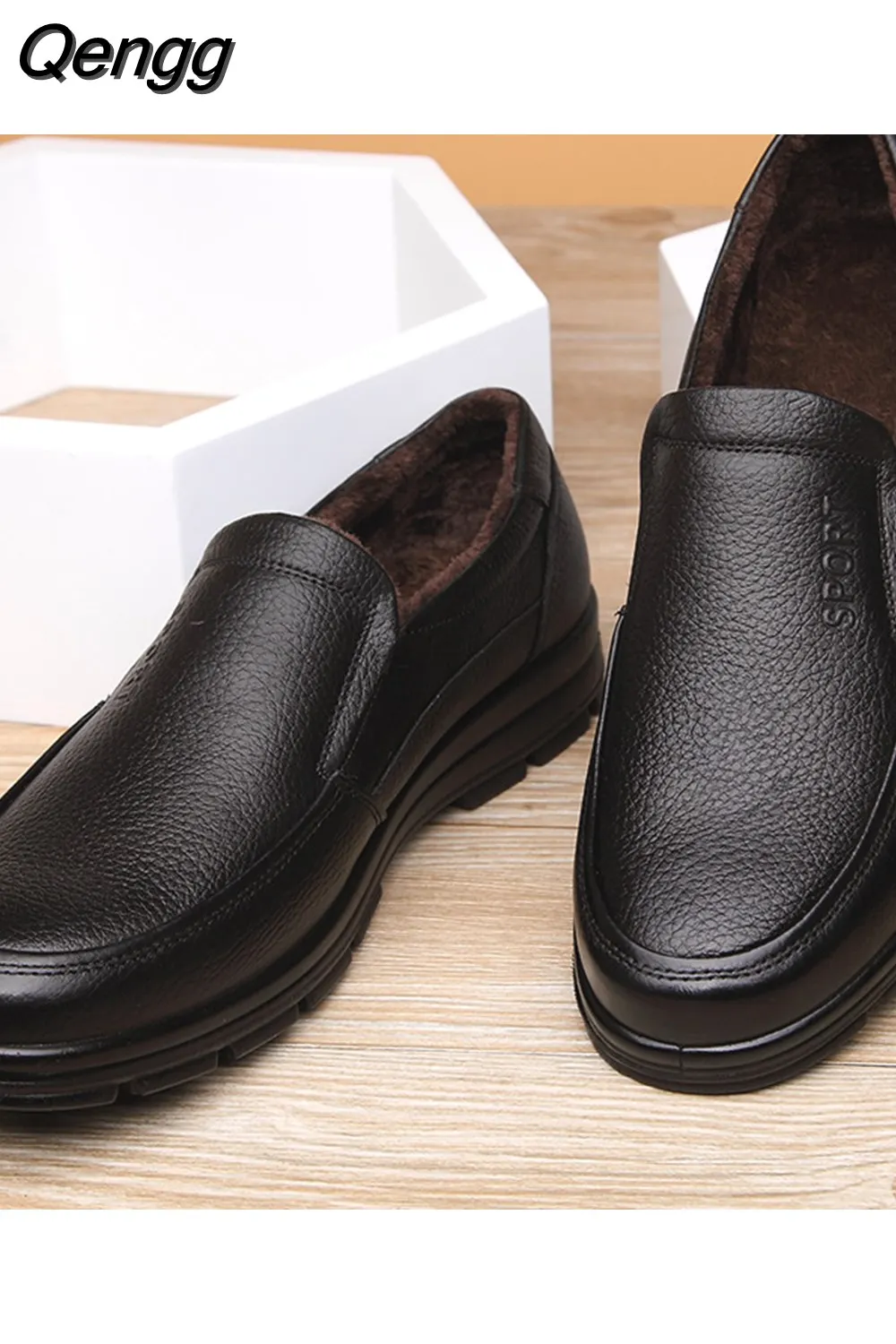 Qengg Leather Shoes Men Winter Shoes Brand Loafers Warm Plush Leather Loafers Mens Casual Shoes Male High Quality Black A444