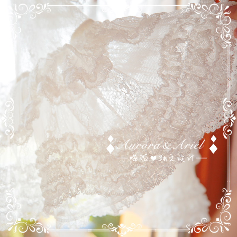 Lolita Blossom Lace Long-Sleeve Blouse with Bowknot Puff Sleeves - AAlolita