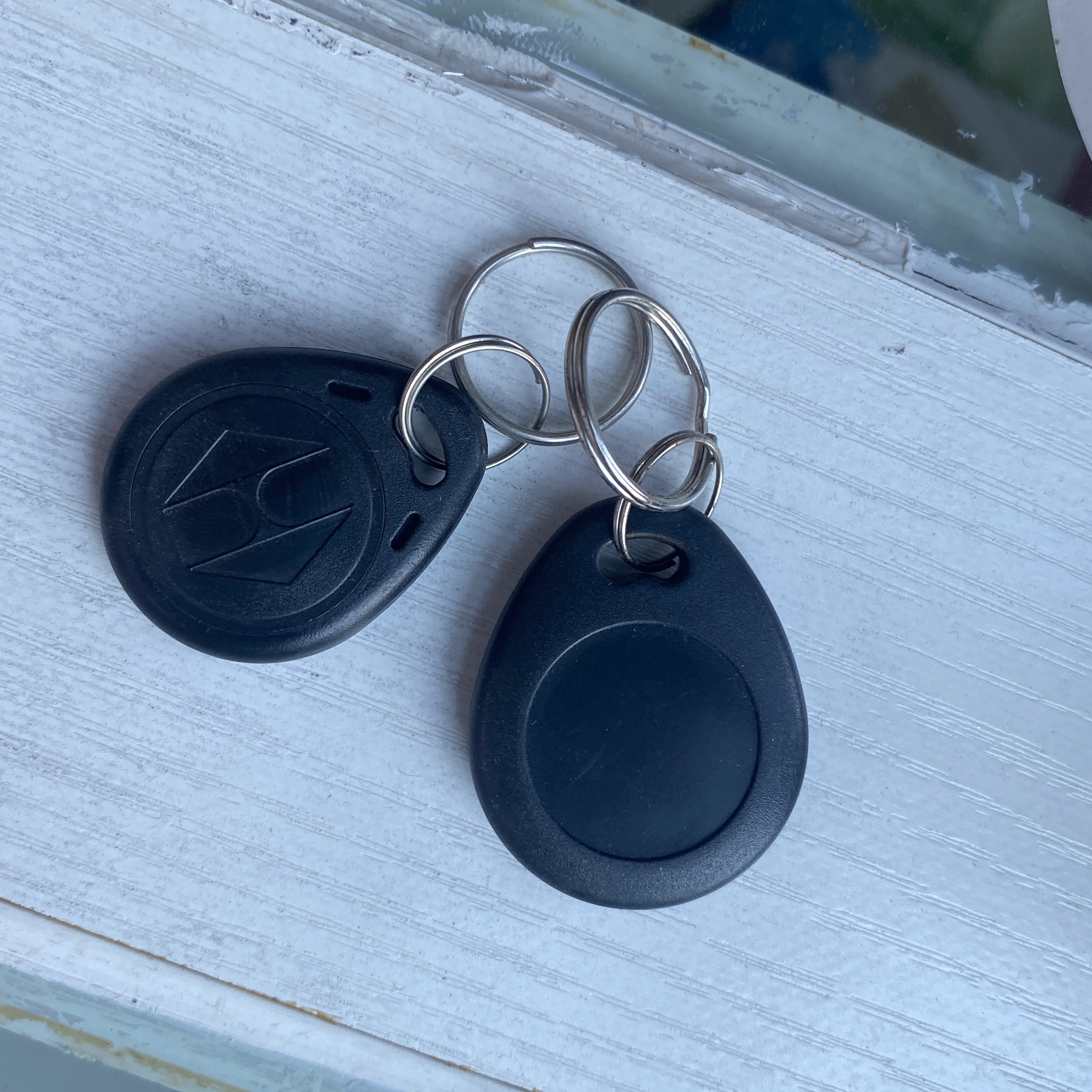 RFID access control tag 125khz 13.56mhz Electronic Proximity Smart rewritable Keychain 7