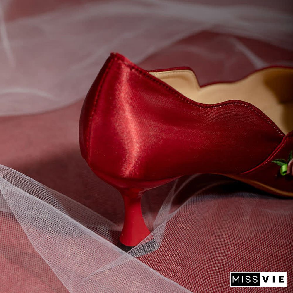 Vintage Floral Embroidery High Heel Pointed Shoes