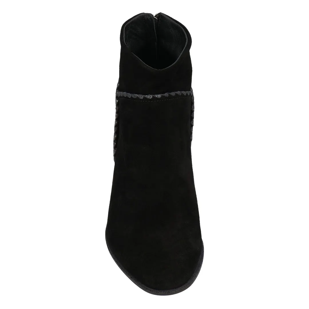 Round Toe Decorative Stitching Black Heel Booties with Back Zipper