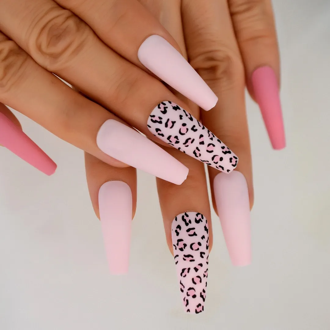 Glitter Nails Tips With Design Charms Leopard Wild Supplies For Professionals Press On Nails Coffin Extra Long EchiQ Nails Set-Nail Inspo