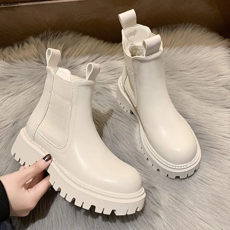 Women Short Boots 2022 Ladies Leather Ankle Boots Autumn Platform Motorcycle Shoes For Woman's Punk 36-42 Winter Pearl Rivet Sho