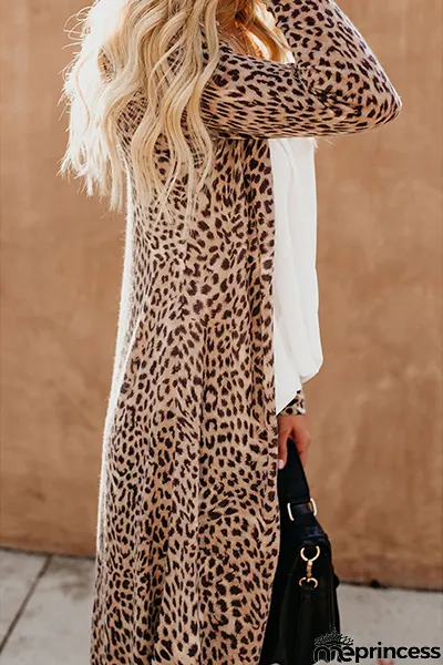 Trendy and Elegant winter garment