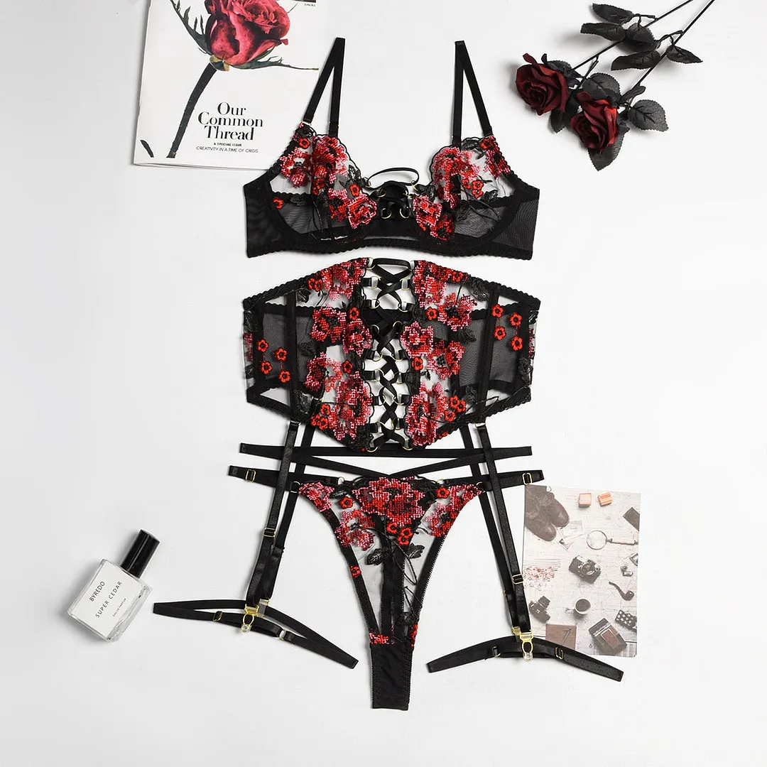 ECTOOKO 2022  Hot Erotic Delicate Underwear Sensual Lingerie Sexy Embroidery Bandage Breves Sets Garters Briefs Luxury 3-piece