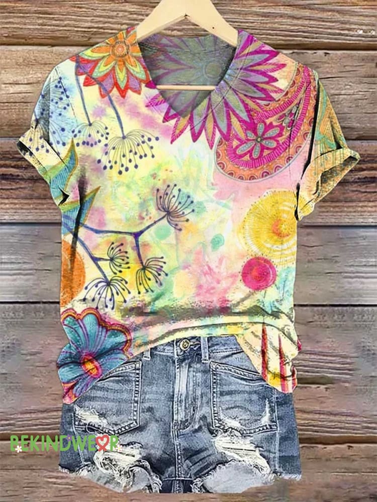 Women&rsquo;s Retro Floral Paisley V-neck Casual T-Shirt Multicolor / S