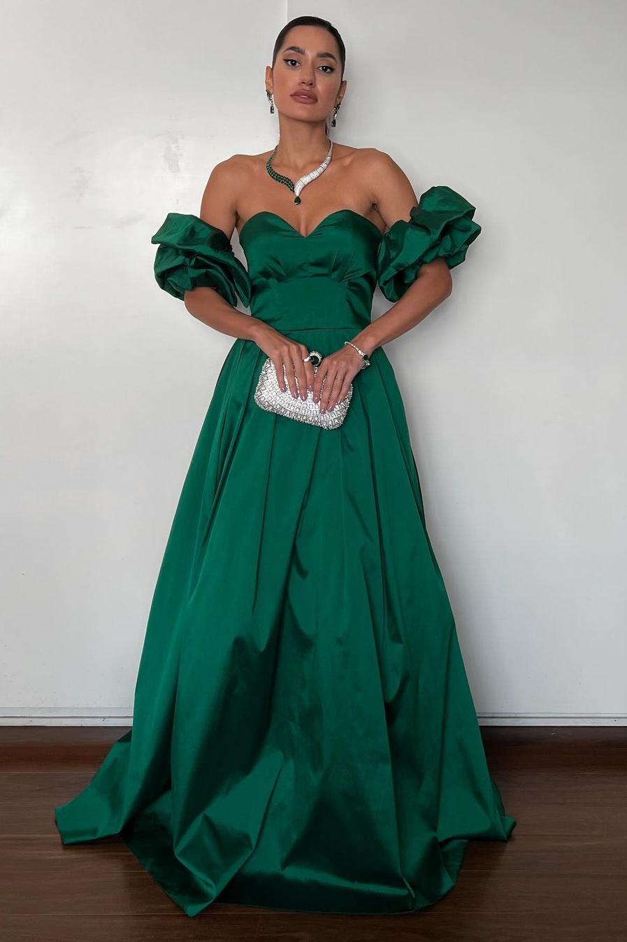 Lussooy Charming Sweetheart Dark Green Satin Long Prom Dress with Ruffles  