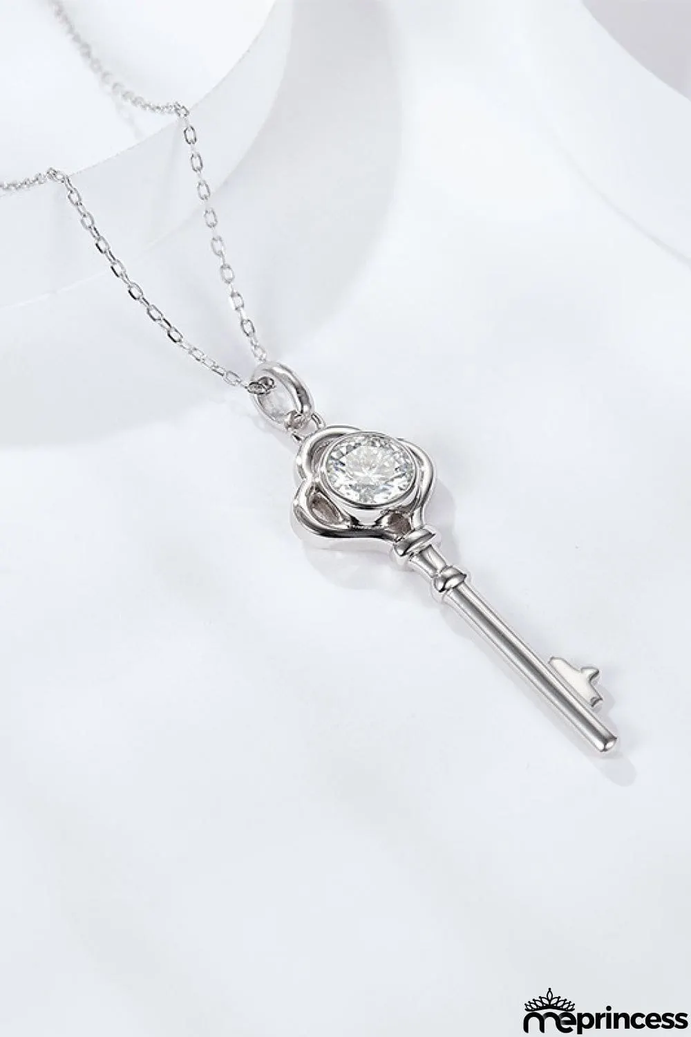 925 Sterling Silver 1 Carat Moissanite Key Pendant Necklace