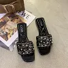 LOUIS VUITTON Modne perłowe sandały