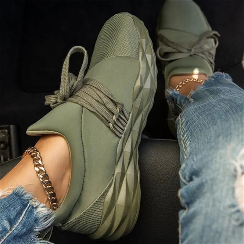Women Lightweight Sneakers Summer Casual Rhinestone Shoes Ladies Vulcanized Shoes Bling Slip On Sneaker Female Tenis Feminino