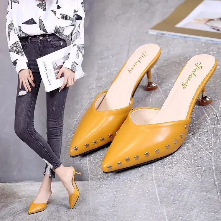 Yyvonne Version Slippers 2024 Summer New Pointed Riveted Stilettos Fashion One-Word Slippers Women's Head Sandals