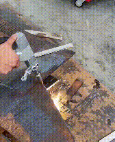 1701827386386849.gif 6.gif