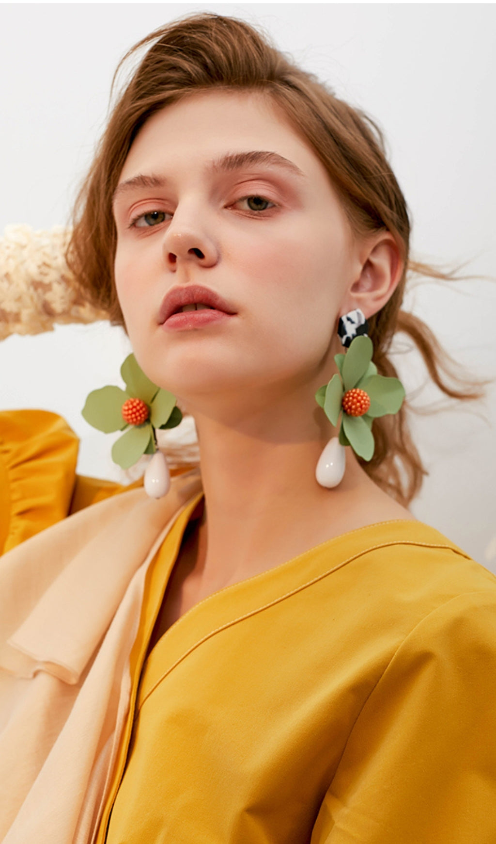 Fashionslee WomenAdil Green Large Hoop Flower Plastic Earrings