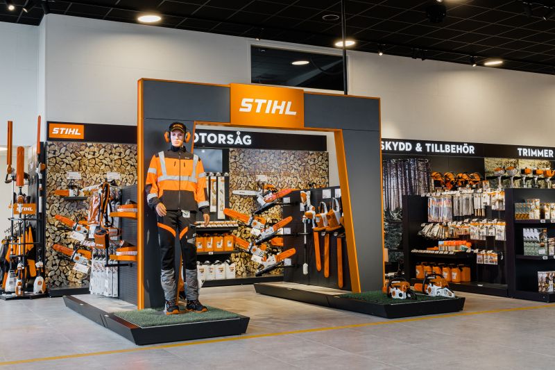 STlHL concept store launch