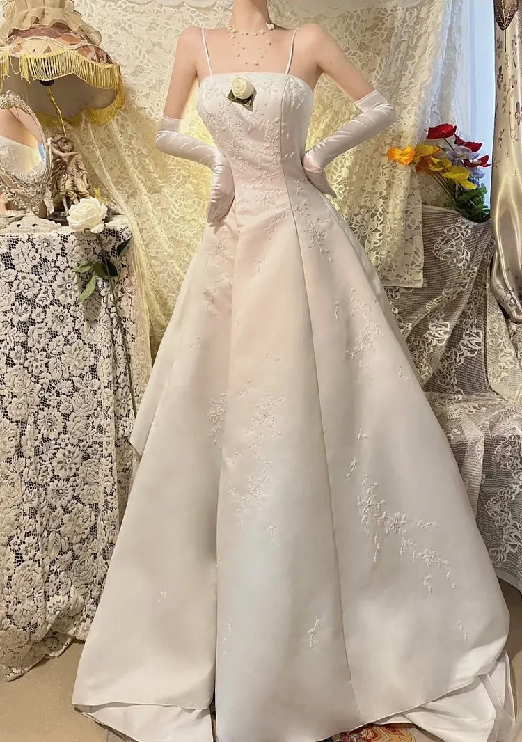 White exquisite bead long satin ball dress, evening dress, wedding dress