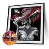 Elegant Lady In Top Hat - Partial Special Shaped Diamond Painting 30*30cm
