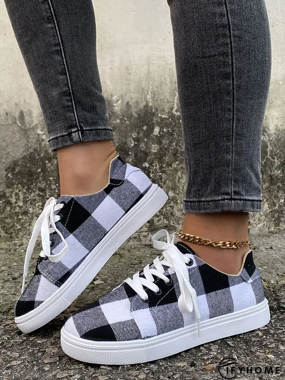 Christmas Red Plaid Black And White Plaid Leopard Casual Flat Shoes | IFYHOME