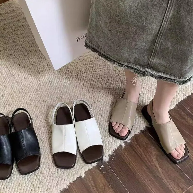 Churchf Churchf Version Square Sandals Female Summer 2023 New Flat Retro Fish Mouth Fashion Solid Color Beach Sandals