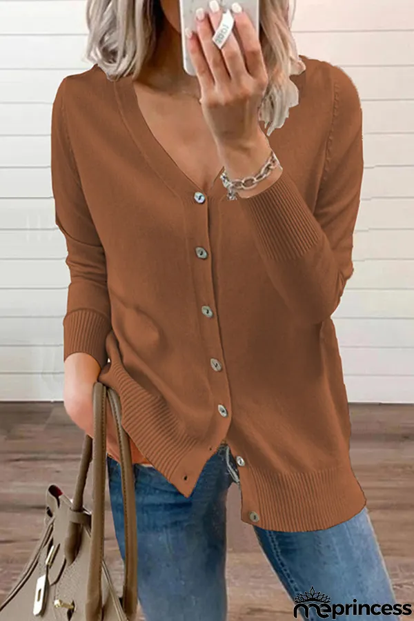 Simple and Stylish Cardigan