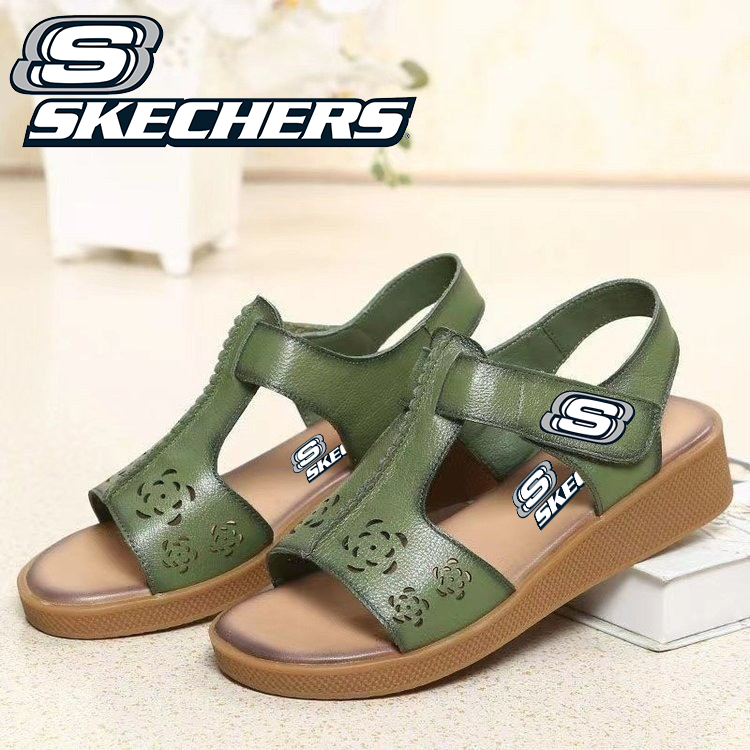 NOV&Eacute; D&Aacute;MSK&Eacute; SAND&Aacute;LY SKECHERS