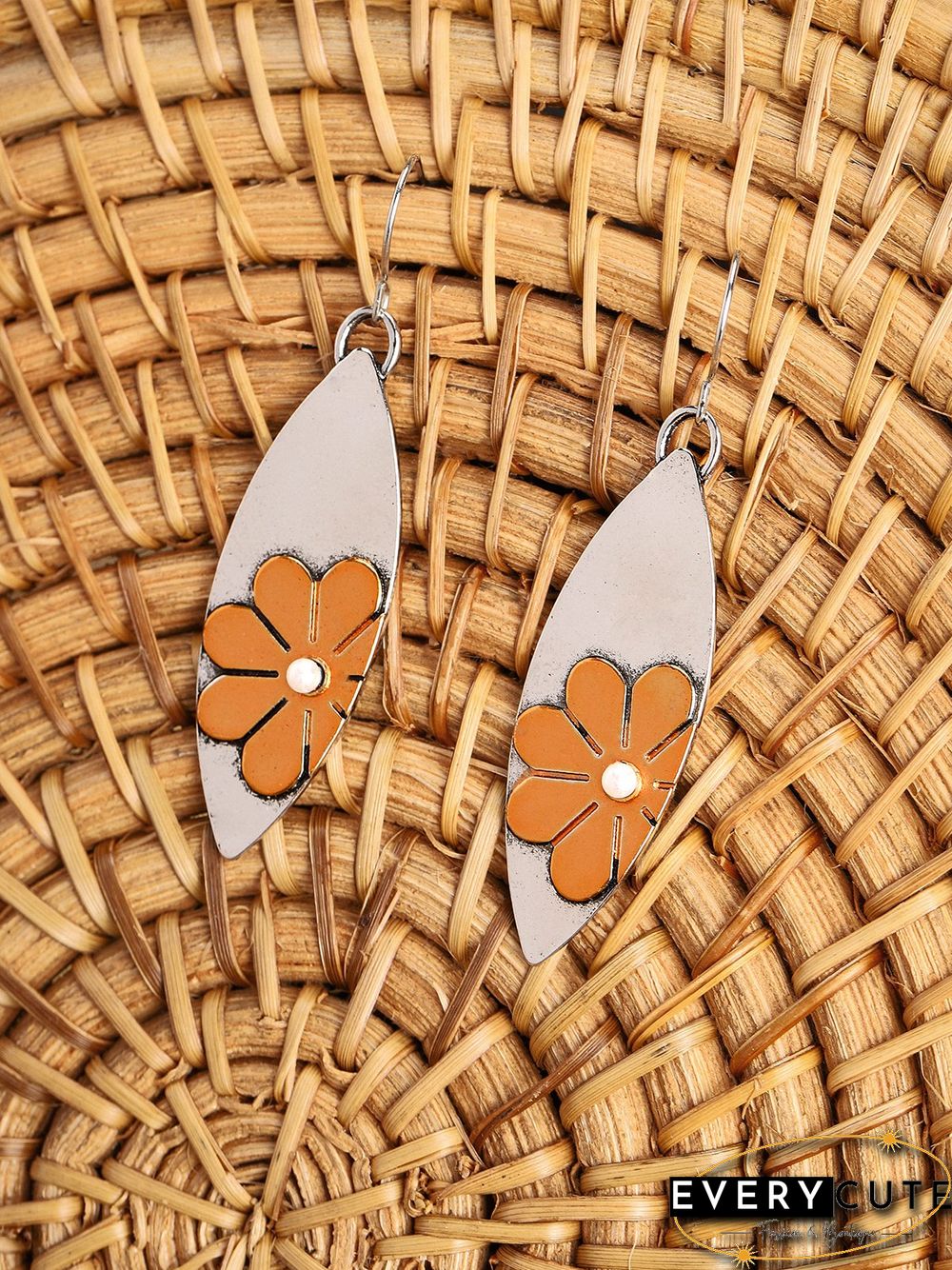 Vintage Flower Alloy Earrings