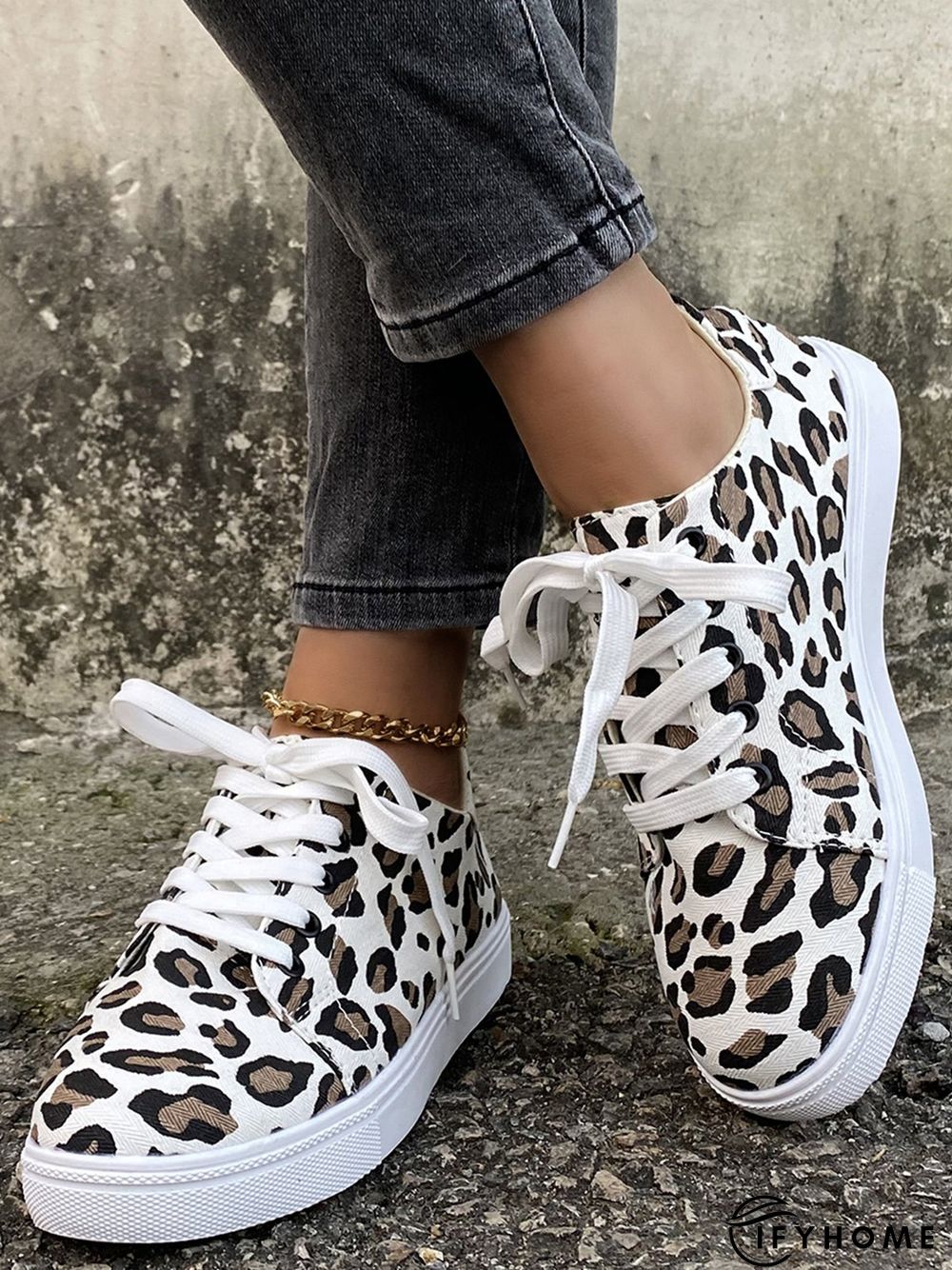 Christmas Red Plaid Black And White Plaid Leopard Casual Flat Shoes | IFYHOME
