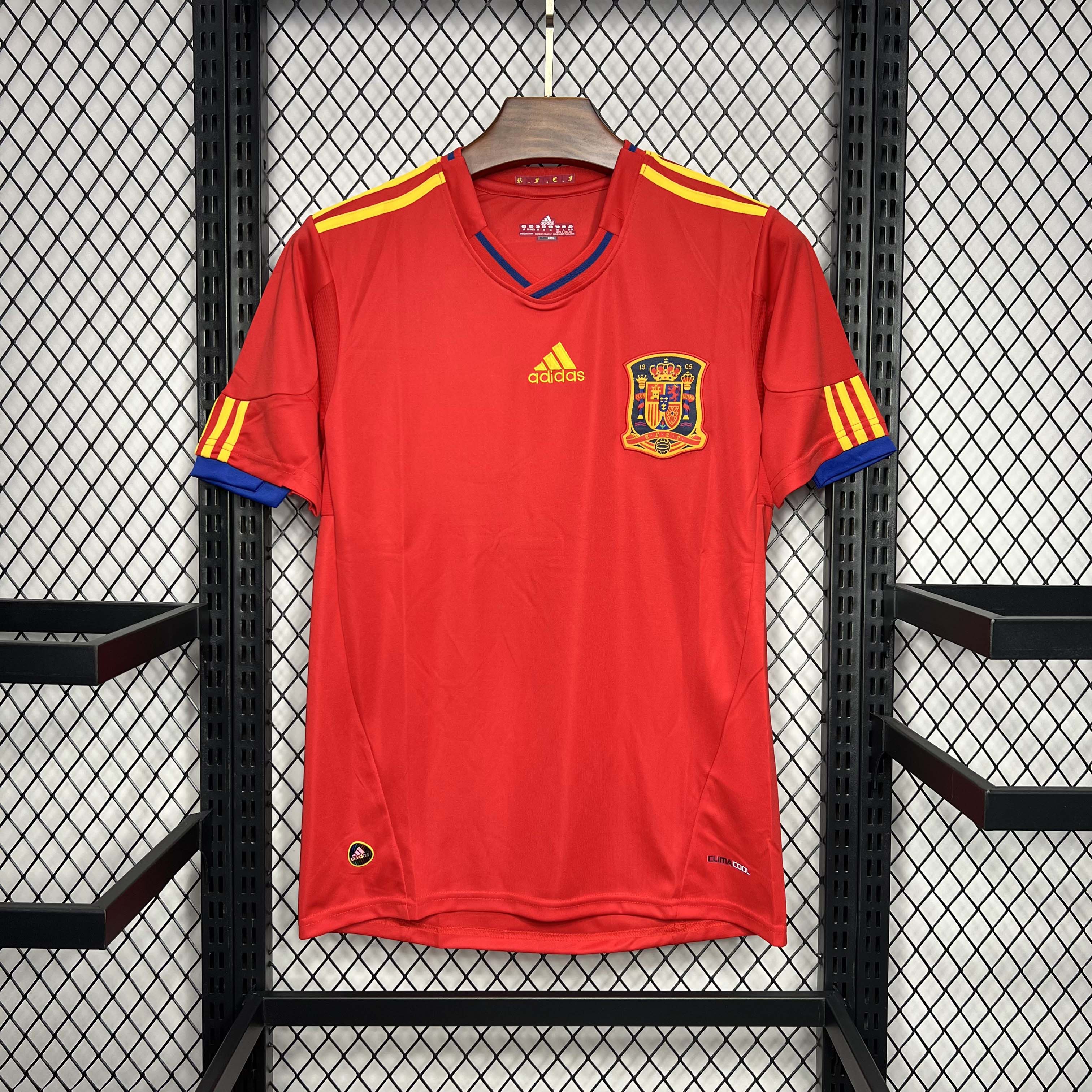 2010 Retro Spain Home Football Shirt 1:1 Thai Quality