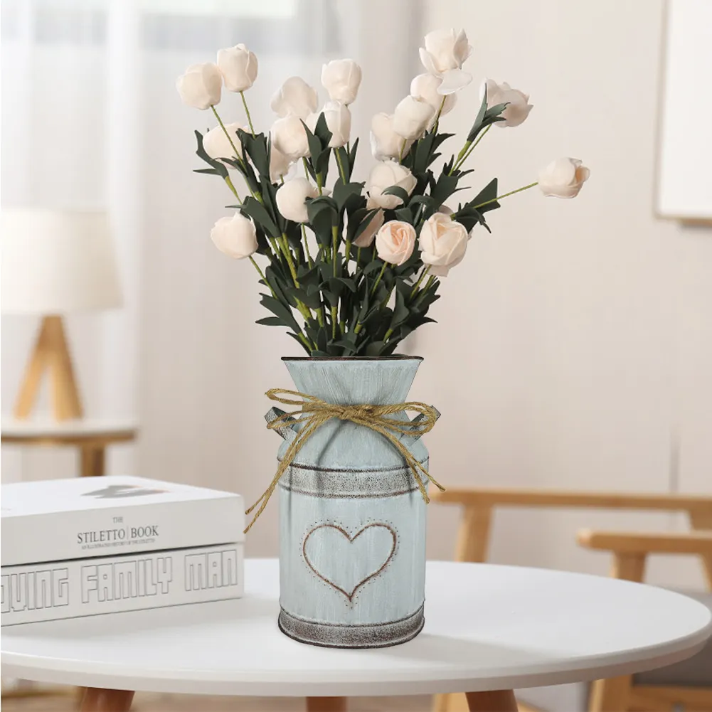 Vintage Metal Flower Vase Artificial Garden Style Flower Can Holder (Heart)