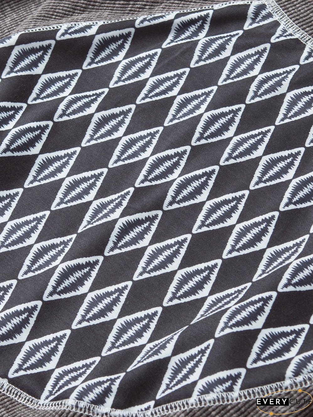 Cozy Gray Aztec Patterned Ribbed Top