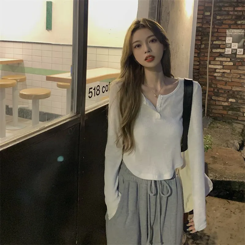 Brownm Brownm Sense Long-Sleeved T-Shirt Female 2024 Spring And Autumn New Korean Version Slim Careful Machine Bottom Shirt Short Student Jacket