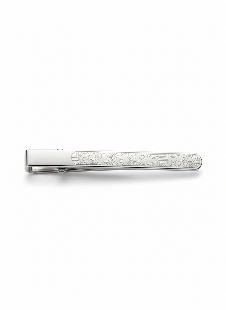 Heye Wings Handcrafted Lightweight Silver Tie Clip with Eastern Inspiration